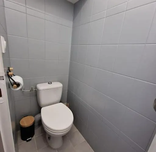 Rez-de-jardin A 3 Min A Pied De La Des Sablettes