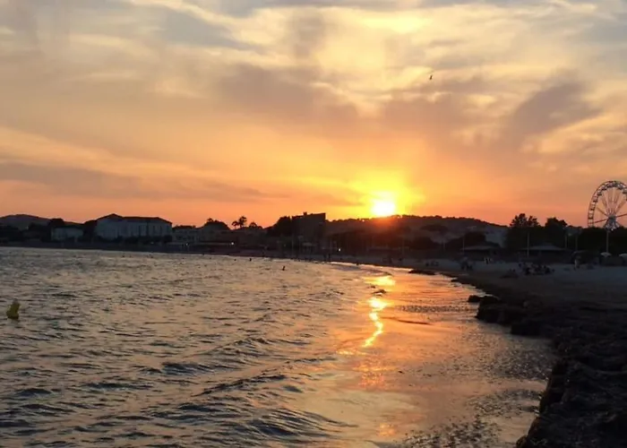 Apartman Rez-de-jardin A 3 Min A Pied De La Des Sablettes